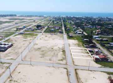 Terreno · 300m² · Terrenos com toda Infraestrutura e com Parcelamento direto, Village Dunas Norte - Baln. Gaivota SC