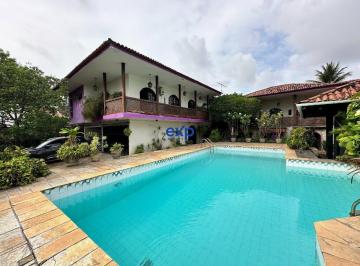 Casa · 695m² · 5 Quartos · 4 Vagas · Casa de alto padrão à venda em Piedade - ao lado do Shopping Guararapes.