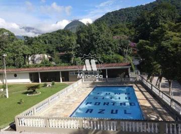 piscina do condomínio · Terreno de 360m², totalmente plano e murado, em Condomínio da Caneca Fina