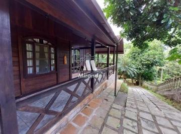 Casa · 249m² · 4 Quartos · 6 Vagas · Casa Linear de 4 qts em Condomínio no Limoeiro