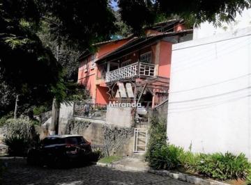 Casa · 247m² · 4 Quartos · 3 Vagas · Casa de 4 qts, em Condomínio de Teresópolis