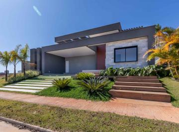 Casa de 4 quartos, Cidade Ocidental · Casa 4 Quartos à Venda no Alphaville Brasília - Acabamento Padrão Superior