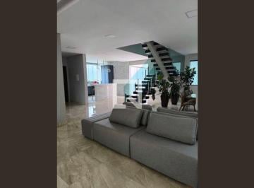Casa · 560m² · 3 Quartos · 5 Vagas · Casa à Venda - Tropical, 3 Quartos, 560 m² - Contagem