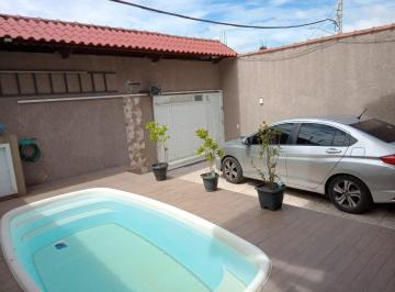 Casa de 2 quartos, Rio de Janeiro · LINDISSIMA CASA - CLOSET - PISCINA E 2 VAGAS DE GARAGEM.