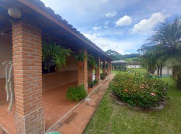 Rural de 5 quartos, Extrema · Ótima chácara sustentável com 5.059m2, 400m2 área construída. Porteira fechada!