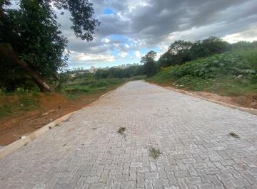 Terreno , Vicente Pires · VENDO LOTE DE 300m2 NA VICENTE PIRES COM LINDA VISTA - AC CARRO!