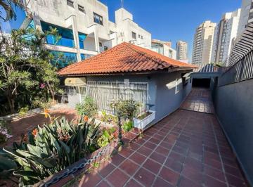 Casa · 110m² · 4 Quartos · 2 Vagas · Casa Térrea na Vila Formosa com 4 quartos, quintal e 2 vagas de garagem