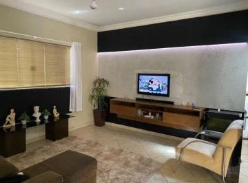 Casa · 200m² · 3 Quartos · 6 Vagas · Casa com 3 quartos à venda no Bairro Pampulha - Uberlândia/MG