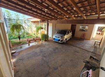 Casa · 140m² · 3 Quartos · 4 Vagas · Casa com 3 quartos à venda, bairro Jardim Europa - Uberlândia/MG