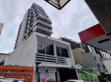 b4a076919f83d09948c2f17c95b2cde07653f7e2 · À venda | Loja comercial de 91m² e 1 vaga de garagem - Centro de Florianópolis.