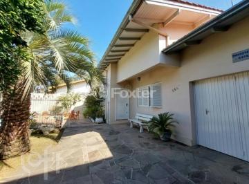 3f518b8f · Casa, 3 dormitórios, 211.01 m², em Padre Reus