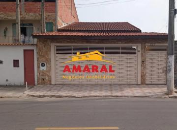 Casa · 110m² · 2 Quartos · 2 Vagas · sobrado a venda no jardim Marcia em Suzano
