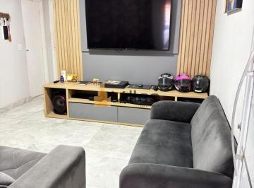 Casa · 70m² · 2 Quartos · 2 Vagas · Casa de 2 Dormitórios à Venda no Jardim Residencial Imperatriz, Sorocaba - 70 m² com 2 Vagas de Gara