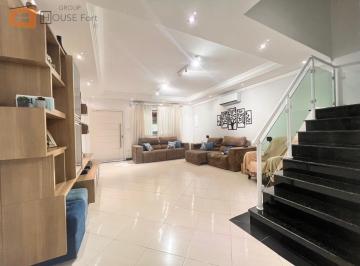 Casa · 121m² · 3 Quartos · 2 Vagas · Sobrado em Caiçara - Praia Grande, SP