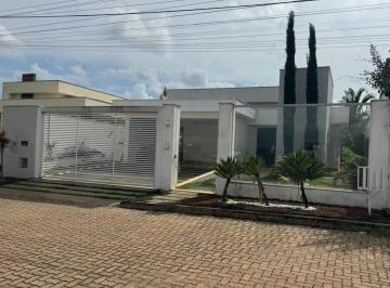49aa9577860a9bf8ea7c9a2275d94841.jpg · excelente casa!