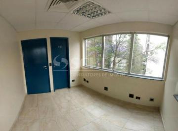 Comercial · 70m² · 2 Vagas · Conjunto Comercial à Venda no Itaim Bibi com 70m², 2 vagas