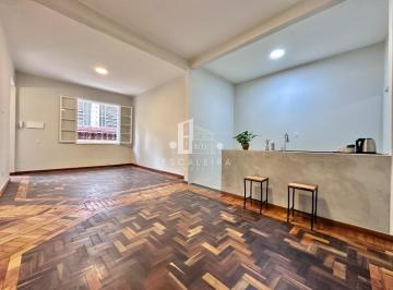 Foto 01 · Imperdível oportunidade! Apartamento tipo casa, todo reformado à venda em Teresópolis-RJ, bairro Alt