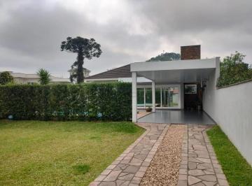 Casa · 136m² · 3 Quartos · Casa plana