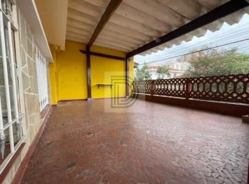Casa · 180m² · 4 Quartos · 2 Vagas · Sobrado à Venda no Jardim Bonfiglioli