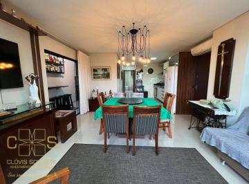 Living · APARTAMENTO MOBILIADO E PERTO DA PRAIA
