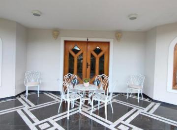Apartamento de 4 quartos, Bragança Paulista · Casa em Condomínio a venda na Avenida dos Eucaliptos, Condomínio Jardim das Palmeiras, Bragança Paul