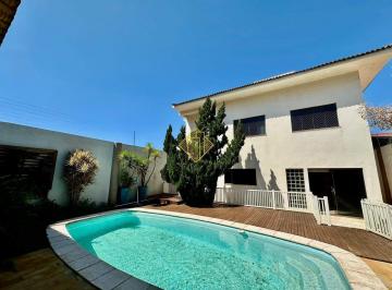 Casa · 391m² · 3 Quartos · 4 Vagas · Sobrado no Centro 3 suites 4 vagas de garagem piscina espaco gourmet