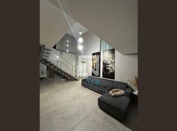 Casa · 200m² · 4 Quartos · 5 Vagas · Casa à Venda - Tropical, 4 Quartos, 200 m² - Contagem