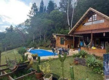 6ad33e3fe0135cdeec5959732c0003a306161e5c · Casa com 3 dormitórios à venda, 200 m² por R$ 720.000 - Debossan - Nova Friburgo/RJ