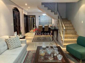 Casa · 200m² · 3 Quartos · 3 Vagas · Sobrado em Rua Barro Alto - Vila Gomes Cardim - São Paulo/SP