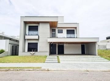 6dcd05ef8a8567a365854debf8c944fbca049d15 · Casa no Condomínio Mont Blanc