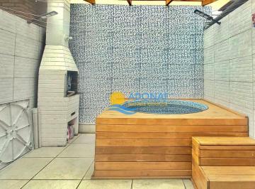 aea6bb881e7d4b68f5b9a8702dc47b4f94f2381c · Casa próximo à praia com sacada — Tombo — Guarujá