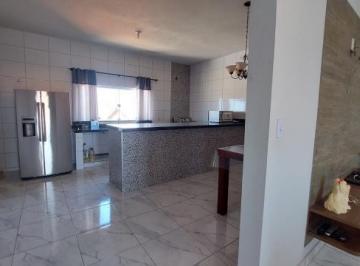 Casa · 270m² · 2 Quartos · 3 Vagas · Casa com 2 quartos à venda no Bairro Shopping Park - Uberlândia/MG