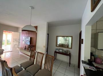 Casa · 140m² · 3 Quartos · 3 Vagas · Casa com 3 quartos à venda no Bairro Alto Umuarama - Uberlândia/MG