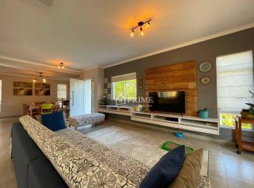 0eca5fb316df7a79b872235aaed8c546310627fa · Casa à venda, 300 m² por R$ 1.699.900,00 - Beverly Hills - Jandira/SP