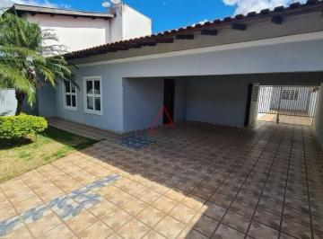 Casa · 166m² · 3 Quartos · 5 Vagas · Casa com 3 Quartos (1 suíte) à Venda, 166m² por R$745.000,00, Pinheiros, Londrina-PR