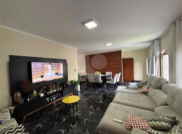 Imagem Principal · Casa à venda com 3 quartos, sendo 1 suíte,  em Tucuruvi, São Paulo
