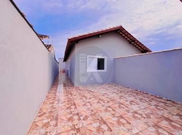 Casa de 2 quartos, Itanhaém · Casa á Venda em Itanhaém 2 quartos com Piscina e area gourmet