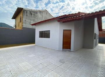 Casa · 97m² · 3 Quartos · 2 Vagas · Casa Padrão á Venda em Mongaguá - 100 metros do MAR