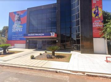 Comercial , Sobradinho · Prédio utilizado como escola, com área construída total de 4.255 m Sobradinho-DF