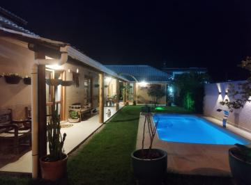 Casa · 185m² · 3 Quartos · 2 Vagas · Casa 3 Dorm. à Venda e Locação em Orla Norte - Porto Seguro
