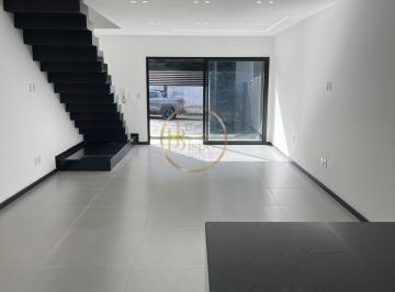 Casa · 130m² · 2 Quartos · 1 Vaga · Casa 2 Dormitórios em Campinho, Porto Seguro - R$680 mil