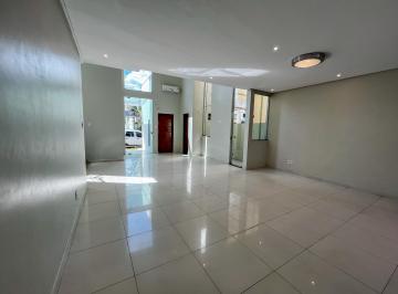 Casa de 5 quartos, Ananindeua · CASA VILA FIRENZE COM 5 SUÍTES, PROJETO SOLAR E 2 VGS EM COQUEIRO/ANANINDEUA-PA