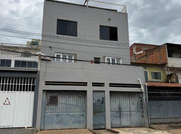 Casa de 6 quartos, Guará · SOBRADO PARA INVESTIDOR NA QE 38 - GUARÁ II