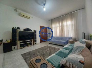 Casa · 127m² · 2 Quartos · 1 Vaga · Excelente Oportunidade para Construtores no Bairro do Macuco!
