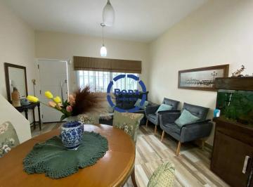 Casa · 120m² · 3 Quartos · 1 Vaga · Casa triplex com 3 dormitórios, churrasqueira e solarium no Campo Grande