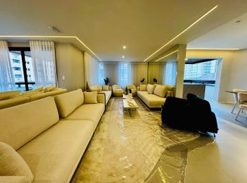 Apartamento · 295m² · 4 Quartos · 4 Vagas · Apartamento reformado com 295 m², 4 suítes e 4 vagas na Vila Rica