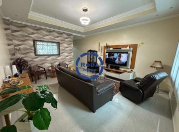 Casa · 80m² · 3 Quartos · 2 Vagas · Casa geminada com 3 Suítes no Embaré - Ampla Área de Lazer -