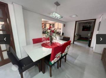 497286_i29863G7_49728665ab4335bead3.jpg · Casa Sobrado com 6 Dormitórios sendo 2 suítes com closet, pátio com piscina. A venda no Bairro Igara