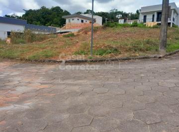 Terreno · 450m² · AMPLO TERRENO DE 450m² EM LOTEAMENTO
