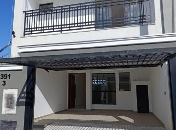 Casa · 173m² · 3 Quartos · 2 Vagas · Sobrado Geminado Triplex | Dom Bosco - Itajaí